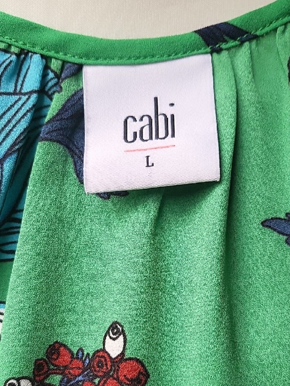 Cabi Primrose Floral Green Blouse – Sleeveless Tie-Neck Top – Women’s Size Large - Picture 7 of 13